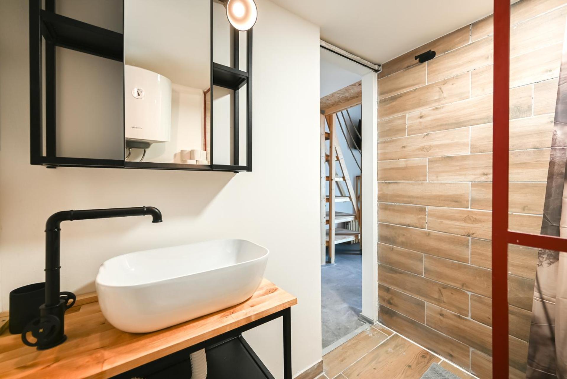 Apartma N'Poznam Zupa Lubiana Esterno foto